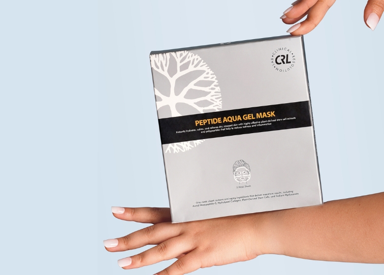 Peptide Aqua Gel Mask box in hand